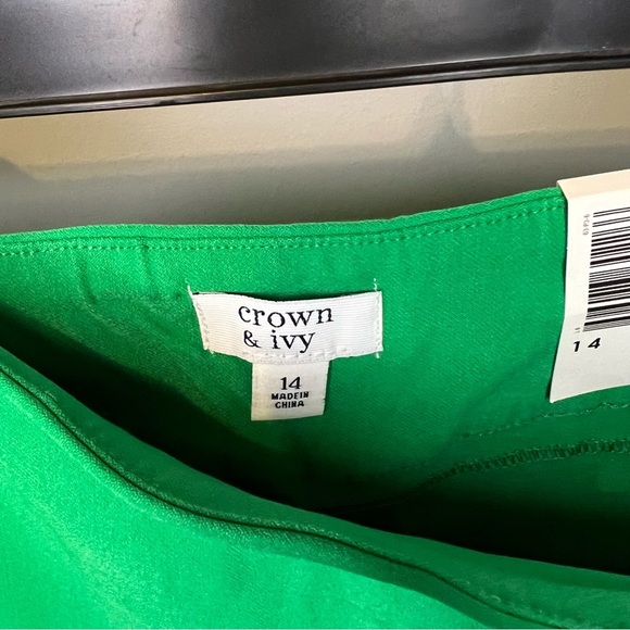 🆕 Crown & Ivy Green Mini Pencil Skirt for Work - Picture 6 of 9